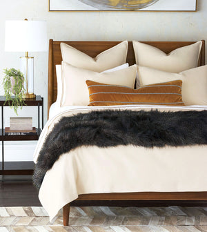 Luxe Haven Ivory Flannel Coverlet/Blanket - Bedding Luxuries