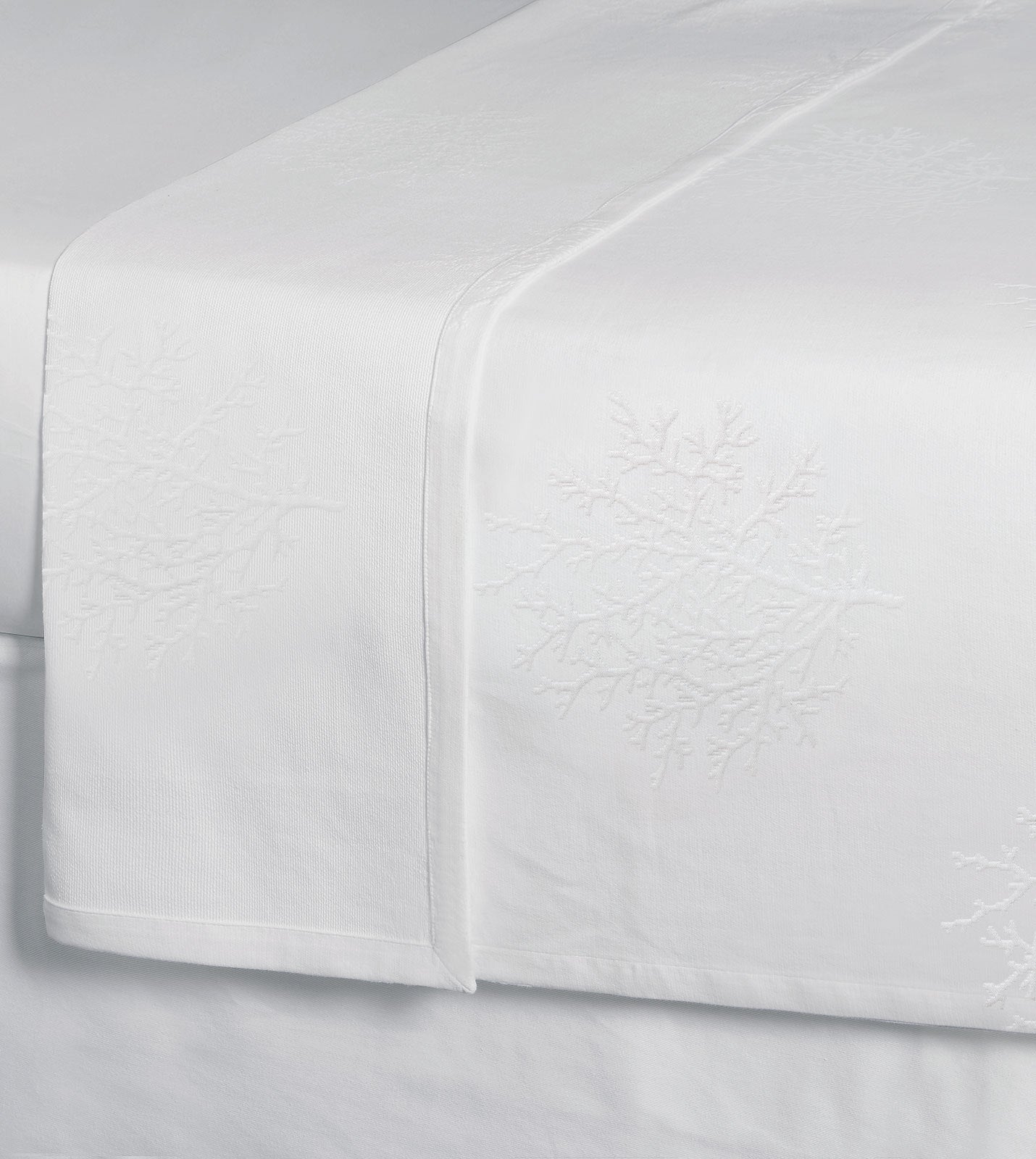 White Coral Matelassé Coverlet - Bedding Luxuries