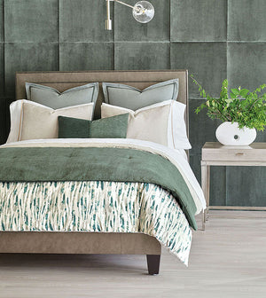 Summer Pasture Bed Scarf - Bedding Luxuries