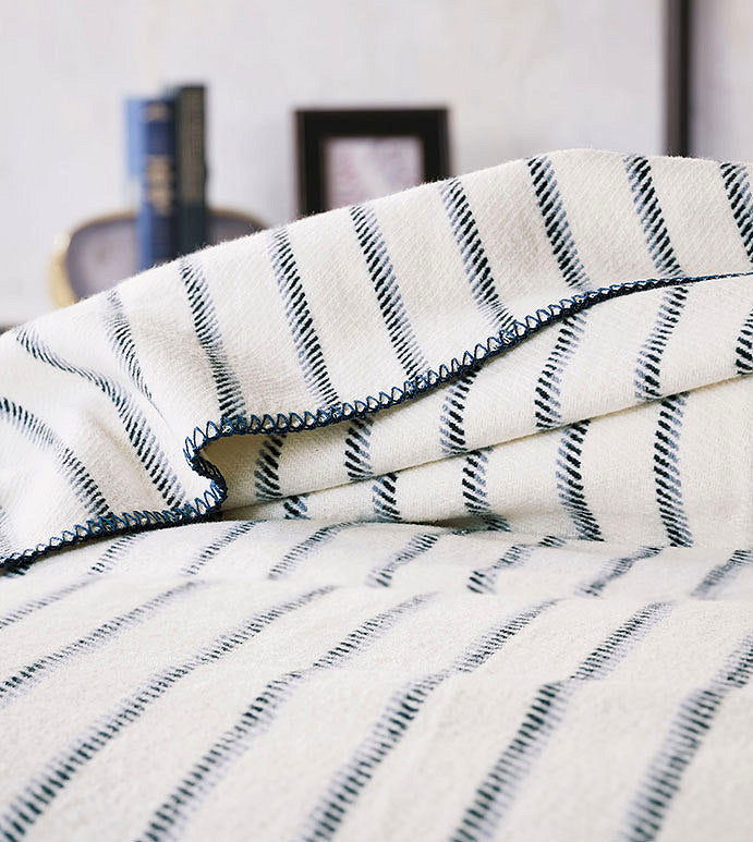 Simply Natural Vintage Flannel Blanket/Coverlet - Bedding Luxuries